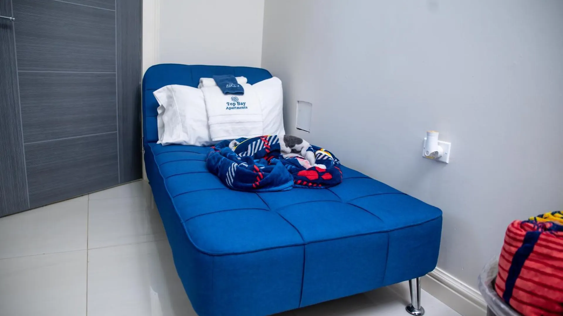 Top Bay Apartments - All 5 Units Montego Bay