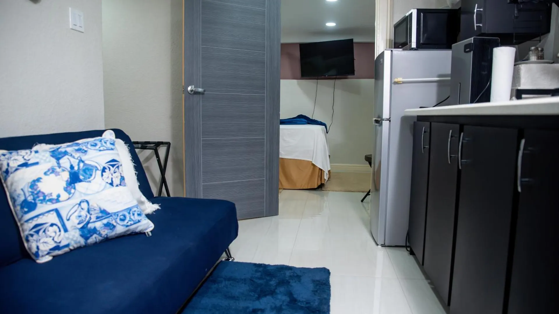 Top Bay Apartments - All 5 Units Montego Bay Giamaica